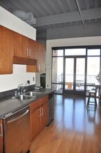 100 Gold Ave SW in Albuquerque, NM - Building Photo - Building Photo