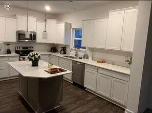 2018 Maplewood Ln in Pendleton, IN - Building Photo - Building Photo