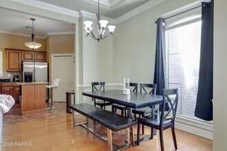 111 Meagans Way Dr in Youngsville, LA - Building Photo - Building Photo