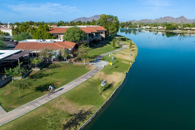 Apartamentos Alquiler en McCormick Ranch, AZ