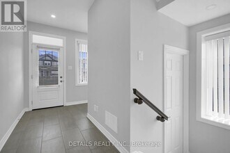 116 Unity Pl in Ottawa, ON - Building Photo - Building Photo