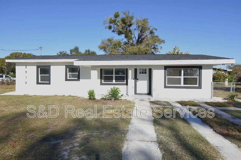 2919 Hickory St in Winter Haven, FL - Building Photo