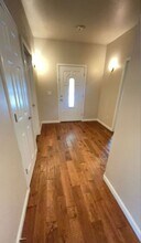726 Lincoln Rd in Grants Pass, OR - Building Photo - Building Photo