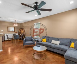 1108 N 9th St in Waco, TX - Building Photo - Building Photo