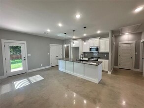 116 Harrison St in Denison, TX - Building Photo - Building Photo