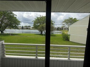 3461 NW 44th St in Lauderdale Lakes, FL - Building Photo - Building Photo