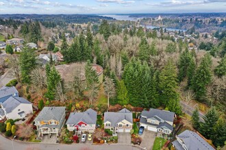 1368 Sunrise Vista Ln SW in Tumwater, WA - Building Photo - Building Photo