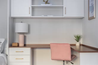 2015 NW Flanders St in Portland, OR - Building Photo - Building Photo