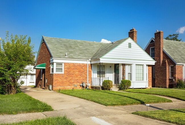 9238 Artesian St in Detroit, MI - Building Photo - Building Photo