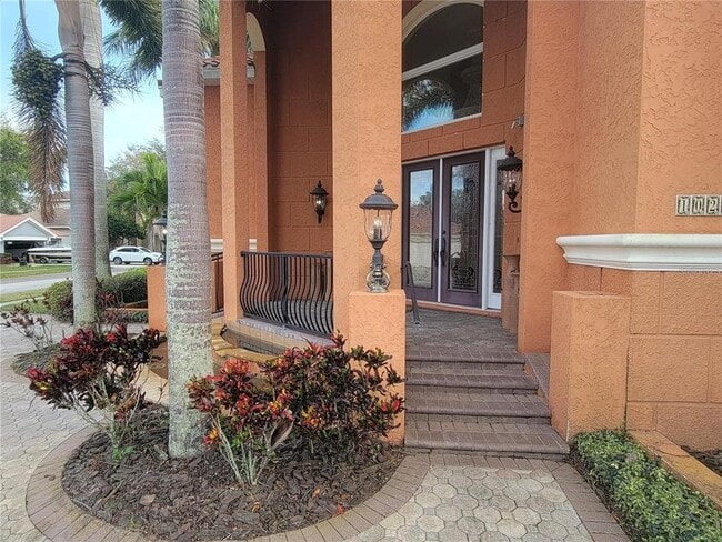 10209 Thurston Groves Blvd in Largo, FL - Building Photo - Building Photo