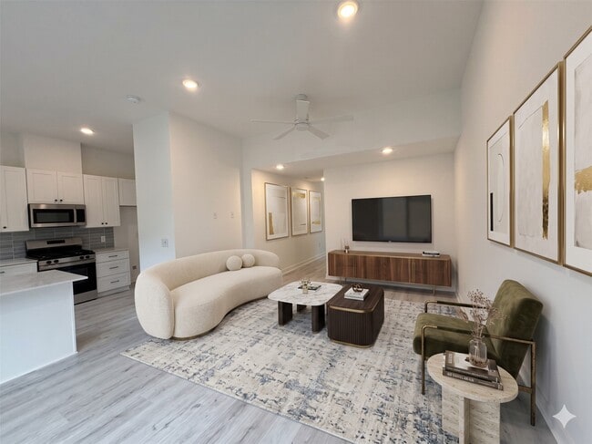 property at 2000 Riverside Farms Rd