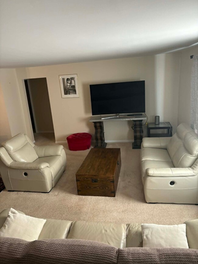 property at 2415 East Ave