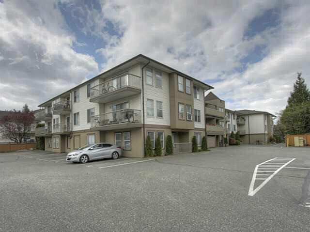 45702-45702 Watson Rd in Chilliwack, BC - Building Photo