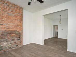 685 S Champion Ave in Columbus, OH - Building Photo - Building Photo