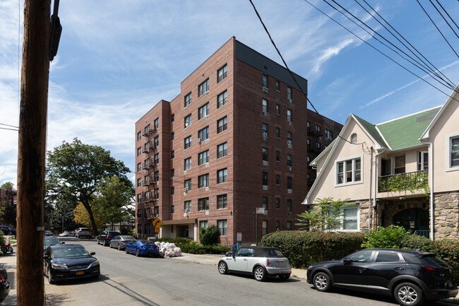 Cambridge House in Bronx, NY - Building Photo - Building Photo