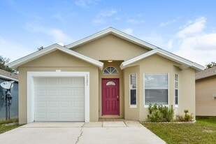1121 Shoshanna Dr in Orlando, FL - Building Photo