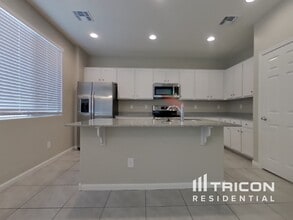 8626 E Peralta Ave in Mesa, AZ - Building Photo - Building Photo