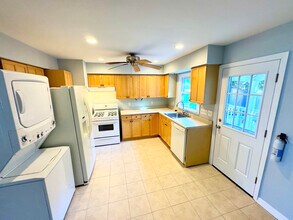 1142 Roe Avenue in Point Pleasant, NJ - Building Photo - Building Photo