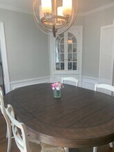 38 Tennyson Rd in Newton, MA - Building Photo - Building Photo