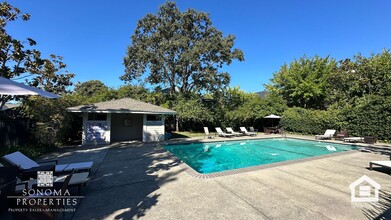 783 W Spain St in Sonoma, CA - Building Photo - Building Photo