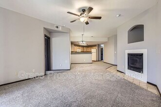 8681 E Dry Creek Rd in Centennial, CO - Building Photo - Building Photo
