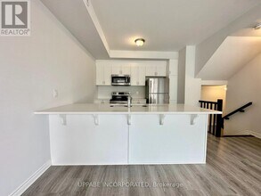 643 Makwa Private in Ottawa, ON - Building Photo - Building Photo