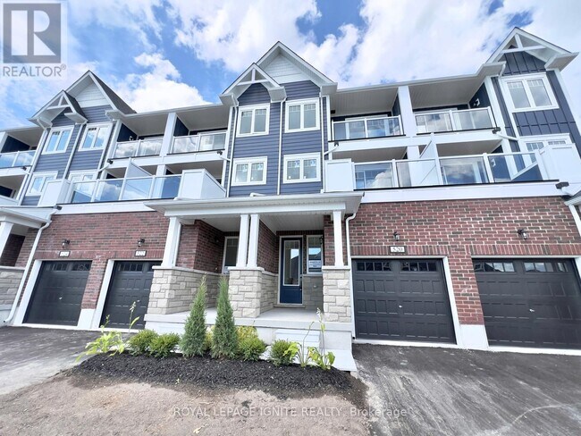 520 Hudson Cres in Midland, ON - Building Photo - Building Photo