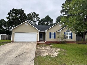 188 Independence Dr in Raeford, NC - Building Photo - Building Photo