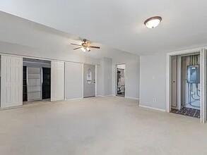 5533 Jefferson Pl in Merrillville, IN - Building Photo - Building Photo