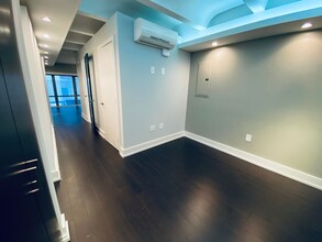 Four Forty North Front LLC in Philadelphia, PA - Building Photo - Interior Photo