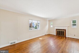 5203 Nahant St in Bethesda, MD - Building Photo - Building Photo