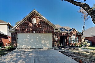 20022 Crossvine Trail Ln in Cypress, TX - Building Photo