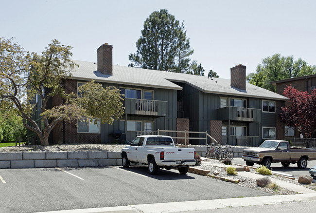 Spring Park Apartments in Fort Collins, CO - Building Photo - Building Photo