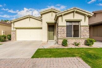 2044 W Olive Way in Chandler, AZ - Building Photo - Building Photo