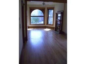 2118 N Whipple St in Chicago, IL - Building Photo - Building Photo