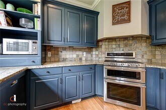 1602 NE Greenbrier Rd in Bentonville, AR - Building Photo - Building Photo