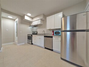 1219 33rd St in Galveston, TX - Building Photo - Building Photo