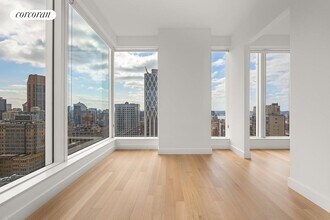 15 E 30th St in New York, NY - Building Photo - Building Photo