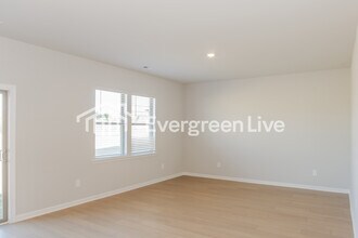 17753 Denham Cir in Athens, AL - Building Photo - Building Photo