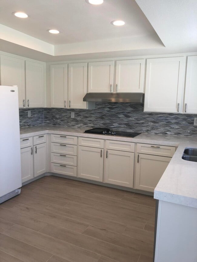 97 Torremolinos Dr