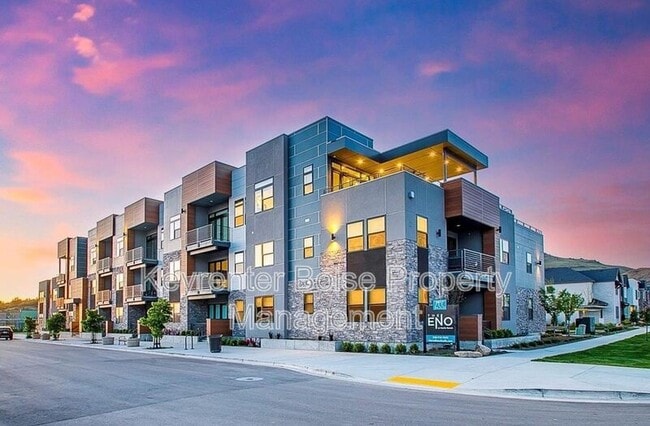 property at 3850 E Haystack St