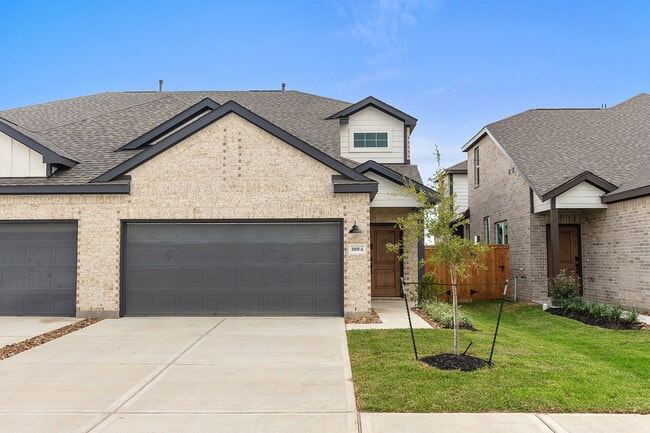 Sundera at River Ranch in Dayton, TX - Building Photo - Building Photo