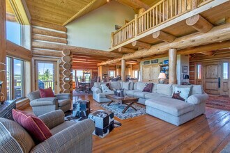 3806 N 1500 E in Driggs, ID - Building Photo - Building Photo