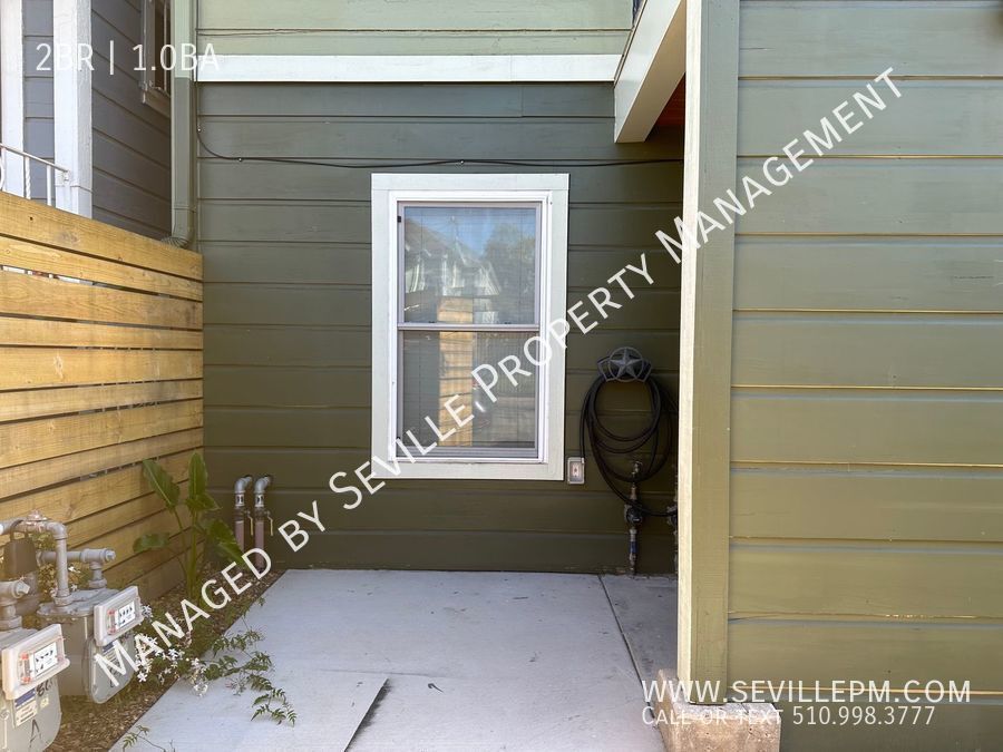 860 22nd St, Unit B in Oakland, CA - Building Photo