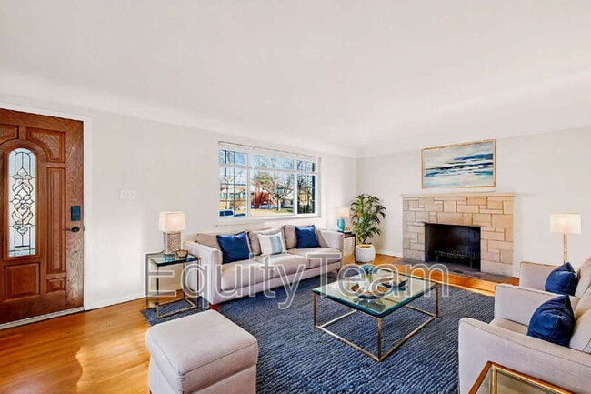 8980 Cherry Blossom Ln in Cincinnati, OH - Building Photo - Building Photo