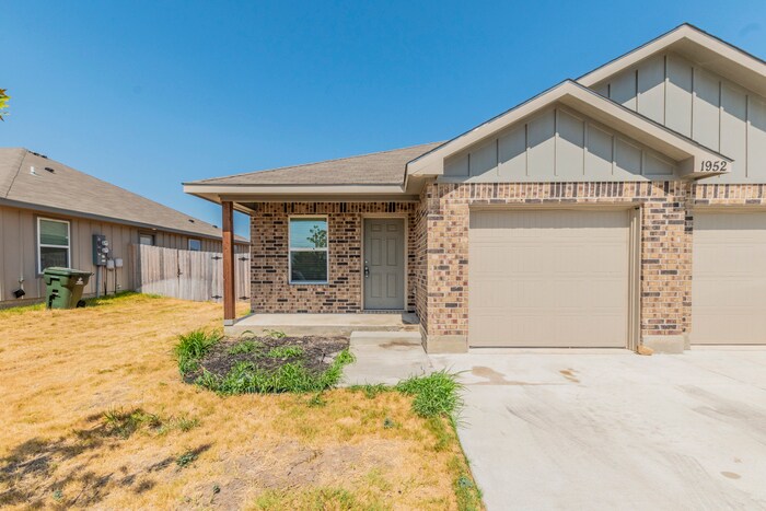 1952 Lively Ln in Temple, TX - Building Photo