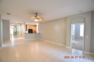 6114 Gannetside Pl in Lithia, FL - Building Photo - Building Photo