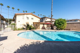 Foothill Terrace in Monrovia, CA - Building Photo - Building Photo