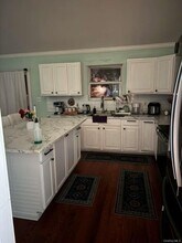 215 Connecticut Ave in Bay Shore, NY - Building Photo - Building Photo