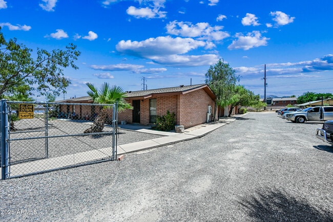 property at 721 E Fremont Rd